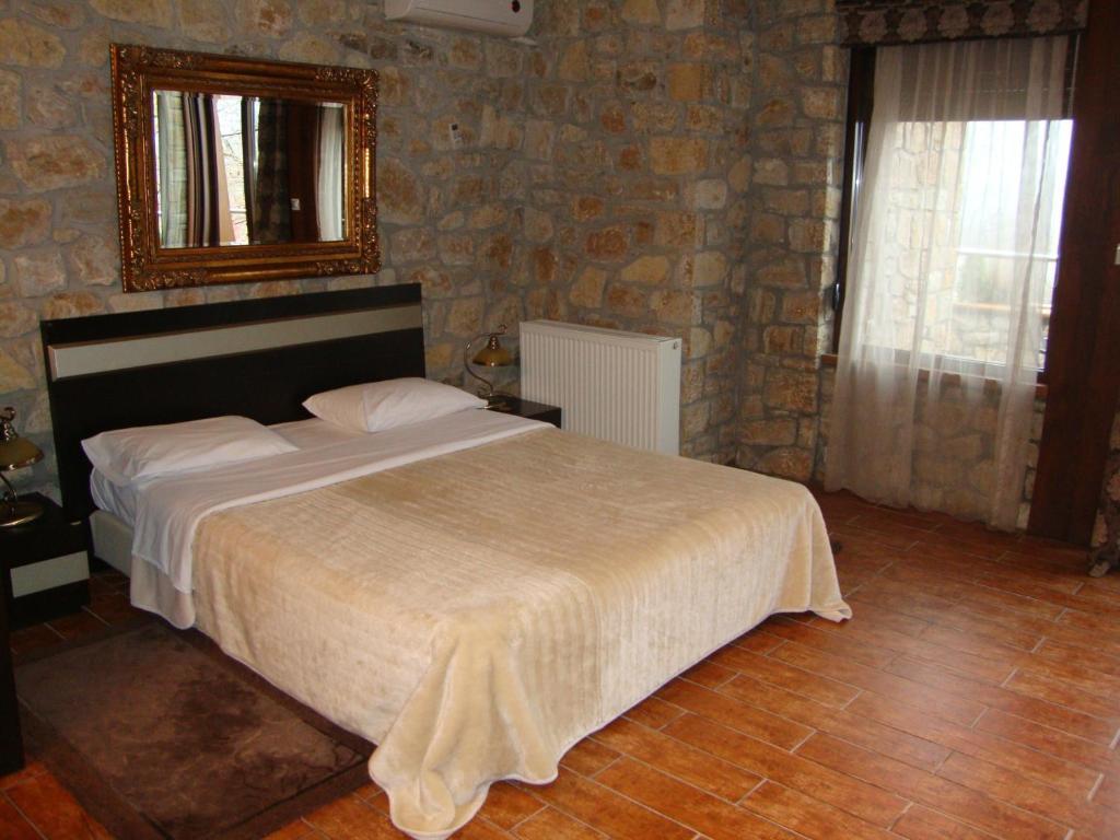 Nymfes Hotel Като-Лутраки Номер фото