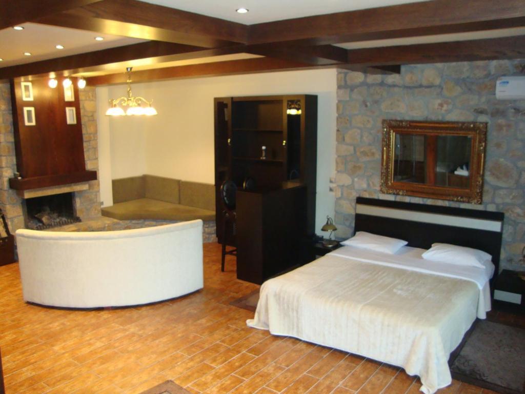 Nymfes Hotel Като-Лутраки Номер фото