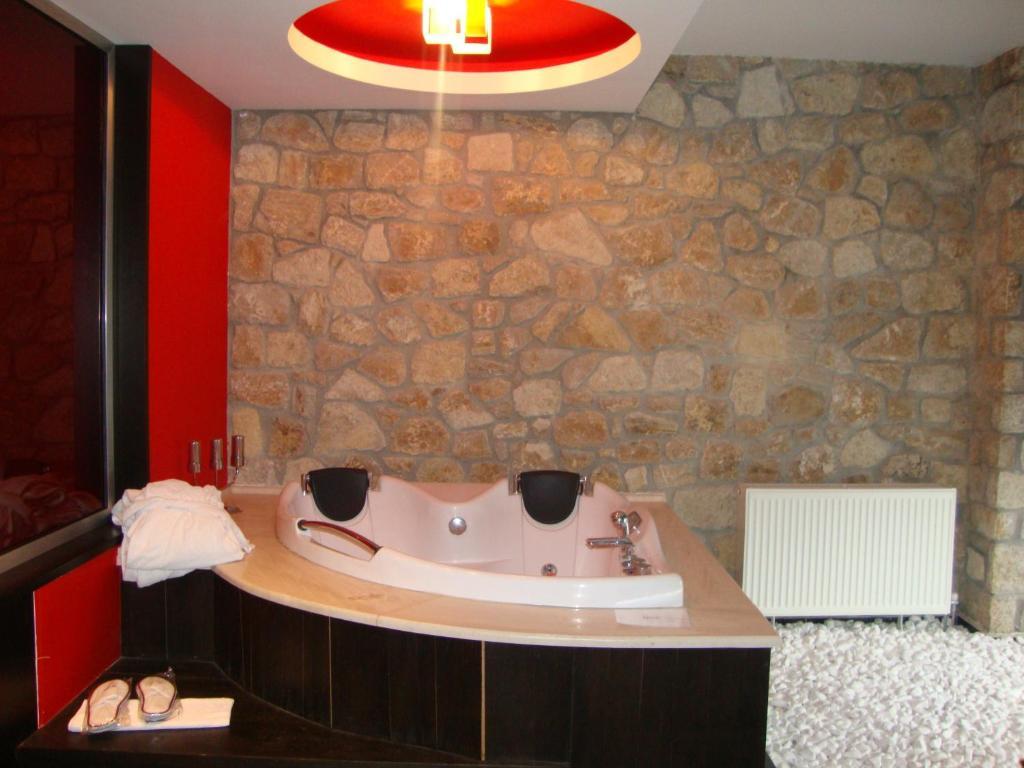 Nymfes Hotel Като-Лутраки Номер фото